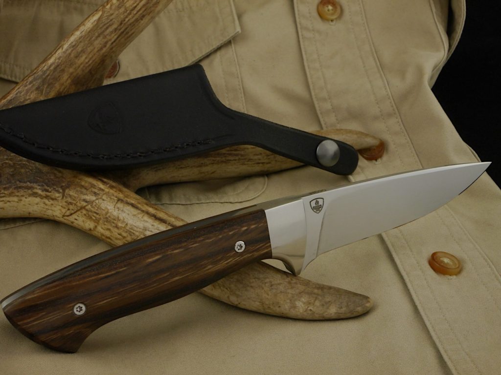 Jagdmesser Egger Messerschmiede Handmade hunting knives. Chestnut handle. N690